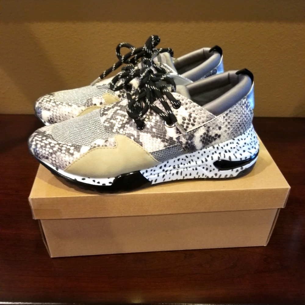 Steve Madden Cliff Sneaker